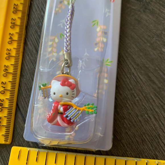 2001 HELLO KITTY CELL PHONE CHARM - Picture 6 of 7